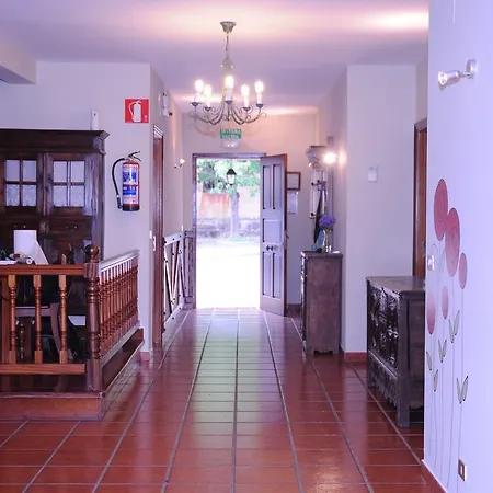 Bekoabadene * Menaka